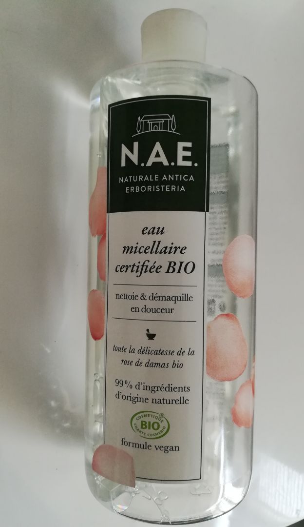 photo of N.A.E. Naturale Antica Erboristeria Eau micellaire bio shared by @koyott on  07 Mar 2020 - review