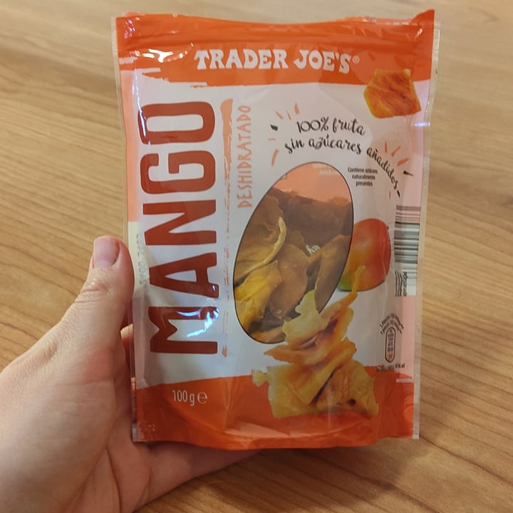 photo of Trader Joe's Mango shared by @gorgona on  06 Dec 2021 - review