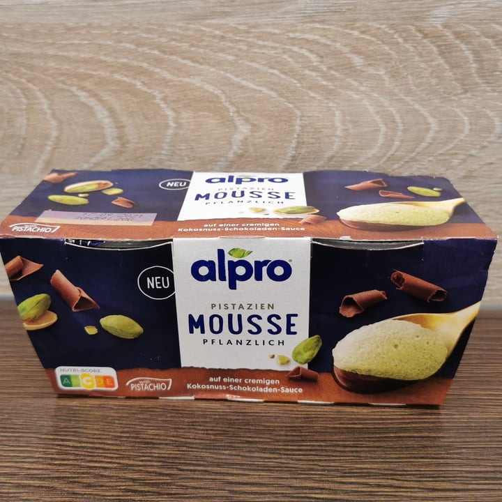 photo of Alpro Pistazien Mousse shared by @tzschoppi on  14 Sep 2021 - review