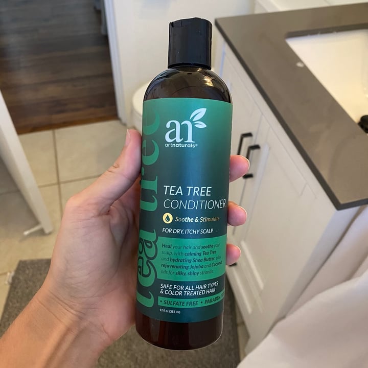 photo of Art Naturals Tea Tree Conditioner shared by @curvycarbivore on  11 Nov 2020 - review
