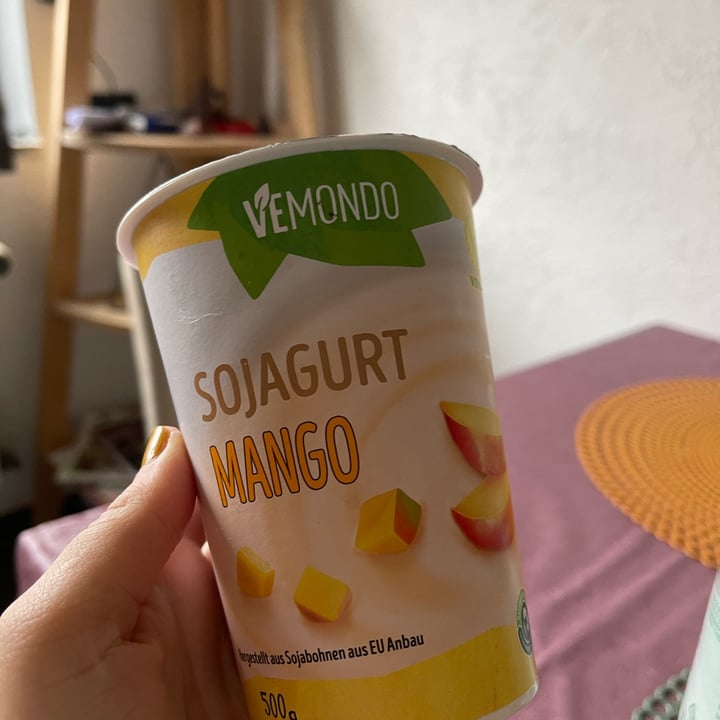 photo of Vemondo Soja Joghurt Mango shared by @sttefany on  18 Feb 2022 - review