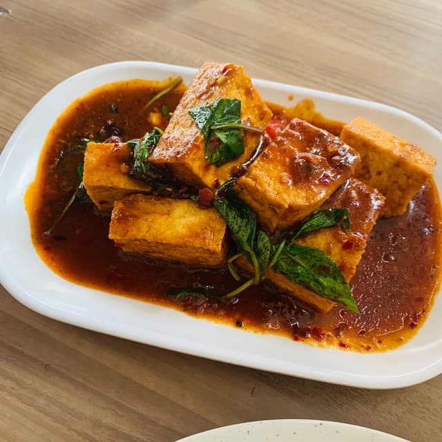 菜肴“Basil Tofu (fried)”的照片