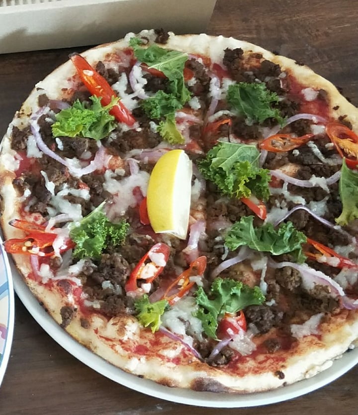 review photo of PizzaExpress Impossible Curry Classic Pizza shared by @bunnybakering on 25 Dec 2019 - review