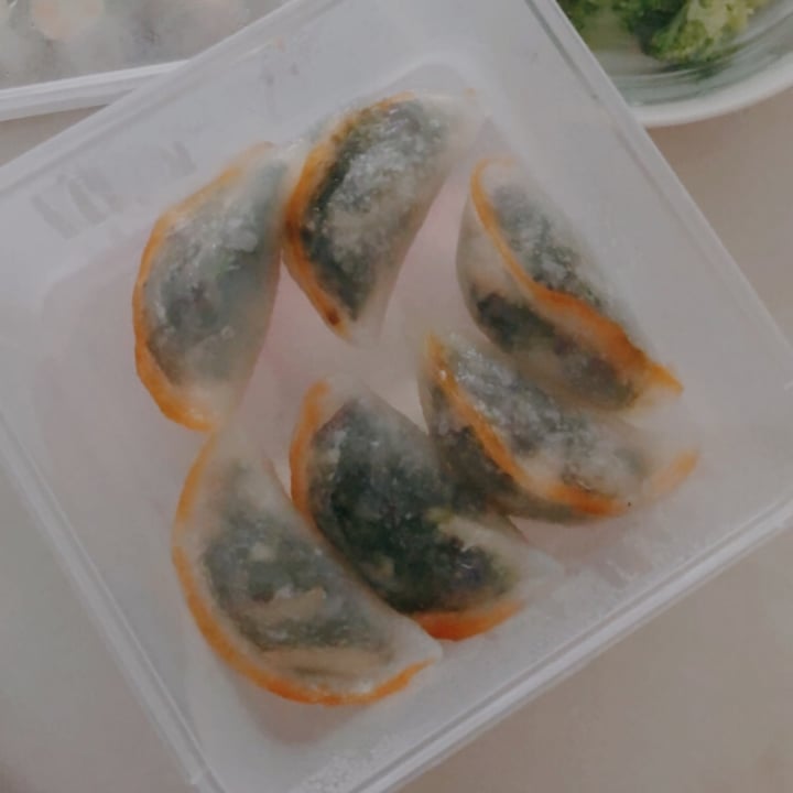 photo of Lotus Vegetarian Restaurant Wild Mushroom Crystal Dumplings shared by @hiiamyulin on  03 Jun 2021 - review