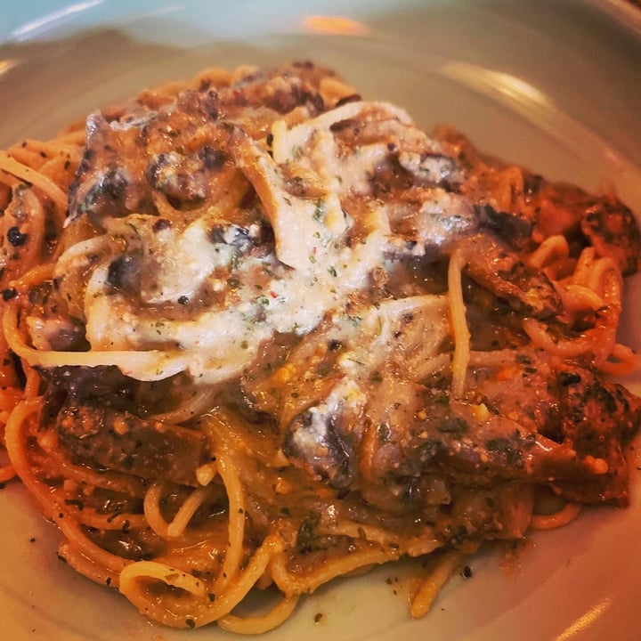 photo of The Rebel Company Cafe & Bar Carbonara Pasta in Cashew Sauce shared by @greenbovine on  25 Jun 2022 - review