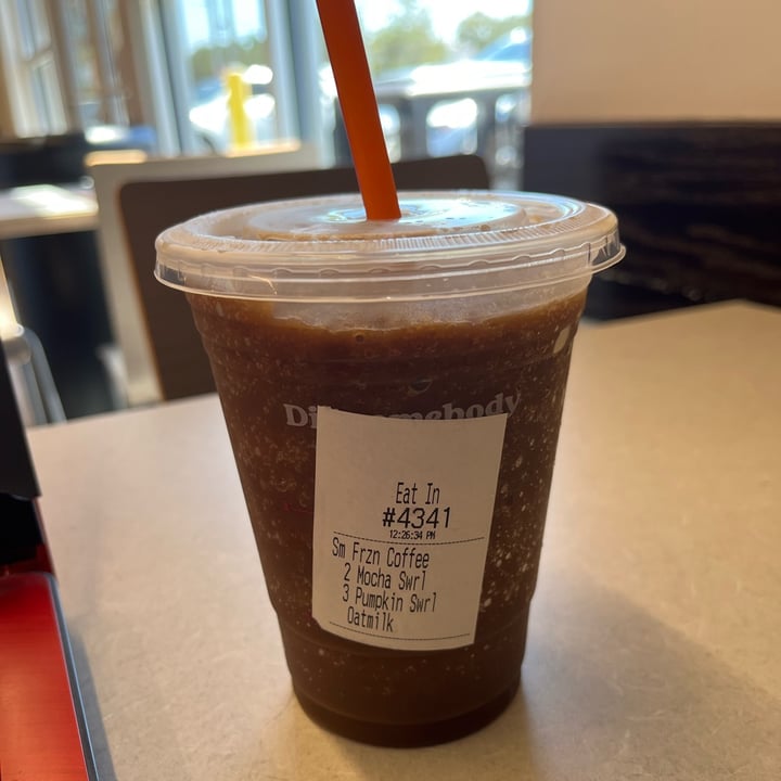 review photo of Dunkin' Frozen Coffee Mocha And Pumpkin Swirl shared by @malise on 20 Aug 2022 - review