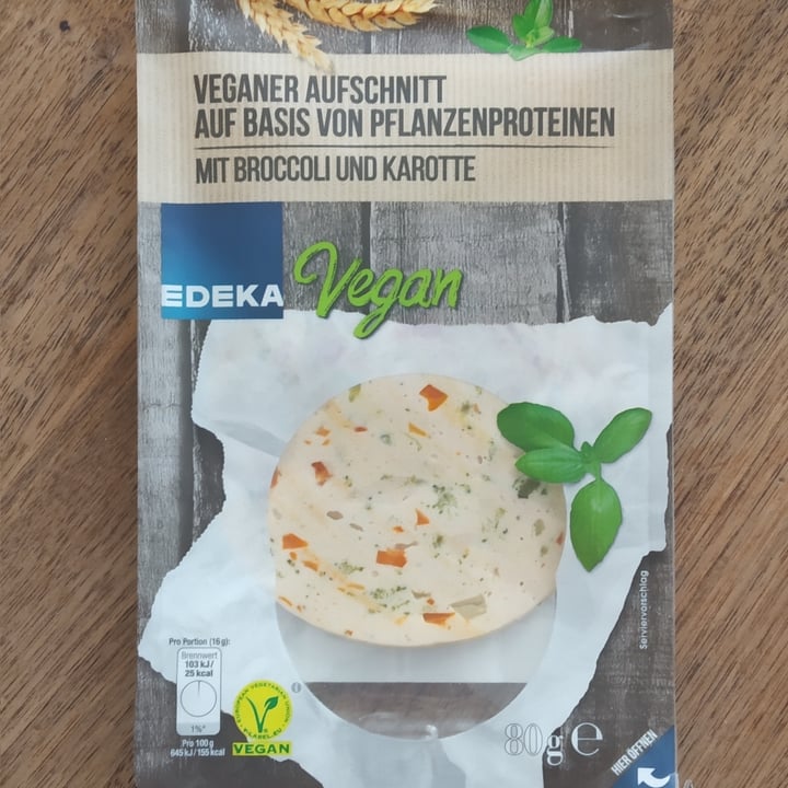 photo of Edeka Veganer Aufschnitt Nach Art Mortadella Mit Paprika shared by @ylenia on  07 Jun 2021 - review