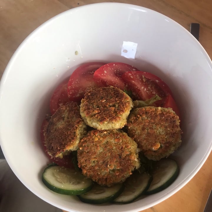 review photo of Puerto&Co - Coworking Space and Vegan Cafe Falafel salad shared by @manuromani on 04 Dec 2020 - review