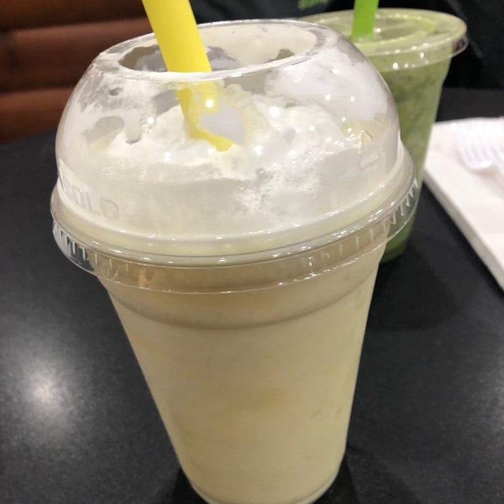 review photo of Smoovies Pina Colada Smoothie shared by @wholefoodwholehearts on 26 Mar 2022 - review