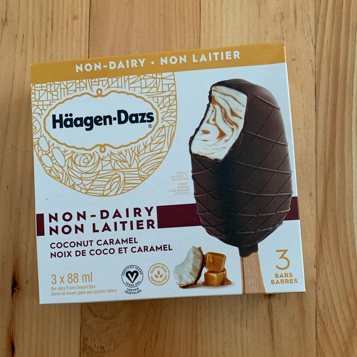 review photo of Häagen-Dazs Coconut Caramel Dark Chocolate Bars shared by @thevegancarpenter on 02 Feb 2022 - review