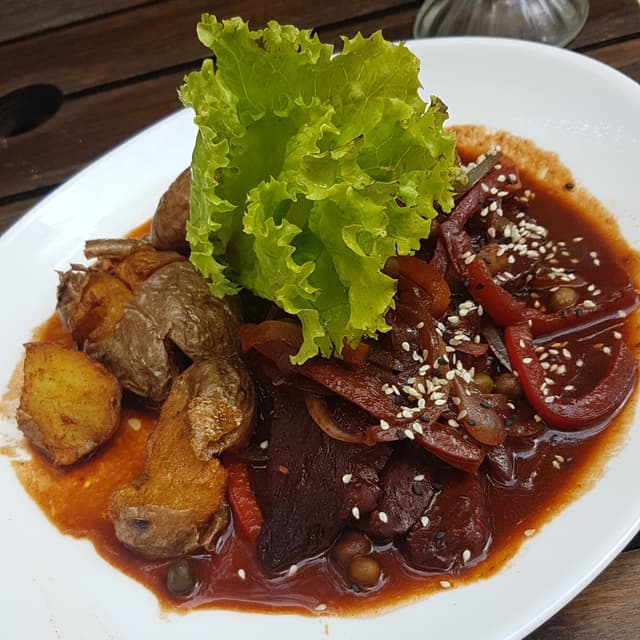Photo of the dish “Seitan a la Criolla”