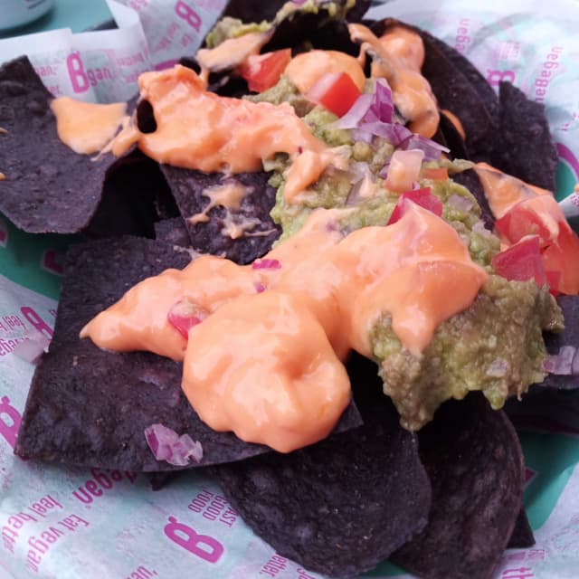 Photo du plat “Nachos de maíz azul”