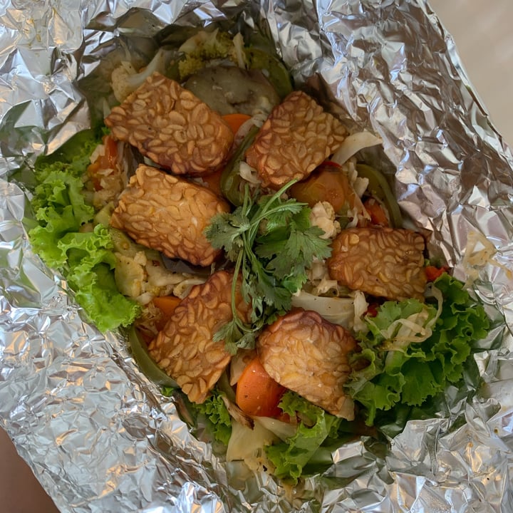 photo of Kinin Baked Vegetable Salad With Tempeh shared by @tiascaz on  12 Nov 2022 - review