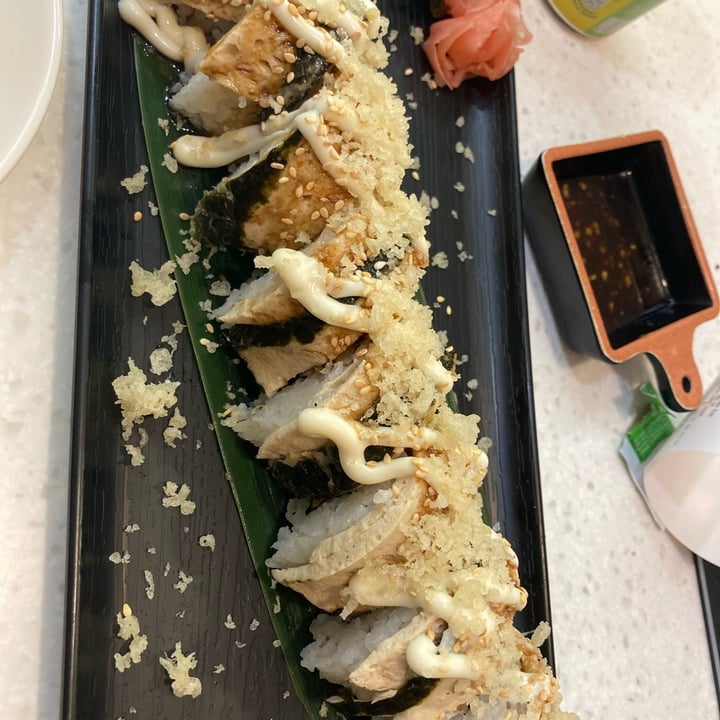review photo of Saute Sushi Zalmon Avocado shared by @vyow on 29 Oct 2022 - review