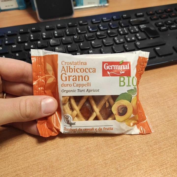 photo of Germinal Bio Crostatina Albicocca Grano duro Cappelli shared by @matteoargenti on  13 Jan 2022 - review