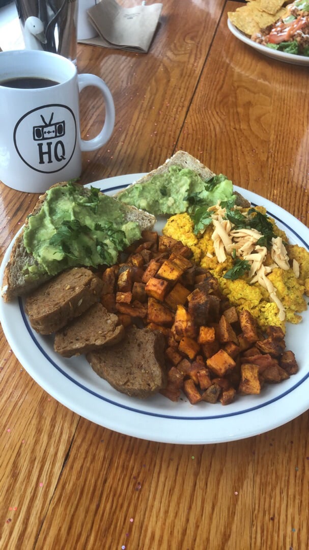 photo of Two Dollar Radio Headquarters California-style Breakfast Plata shared by @plantxgrrrl on  03 Apr 2019 - review