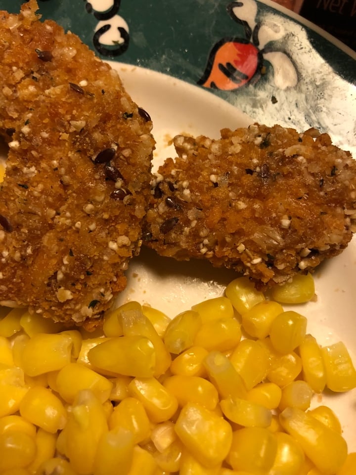 review photo of Quorn Meatless Buffalo dippers shared by @mair1113 on 08 Apr 2020 - review