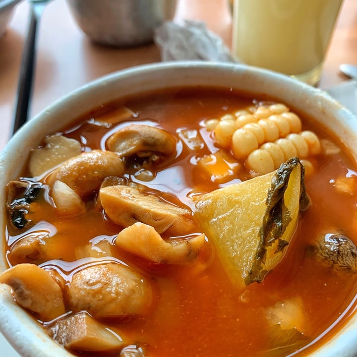 photo of Vegetariano Mole de olla de champiñones shared by @shakitz on  22 Jan 2021 - review