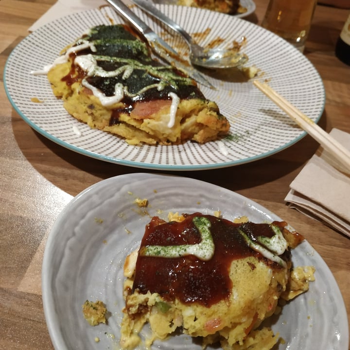 photo of Okashi Sanda Okonomiyaki shared by @ornitorrincavegana on  01 Jan 2022 - review