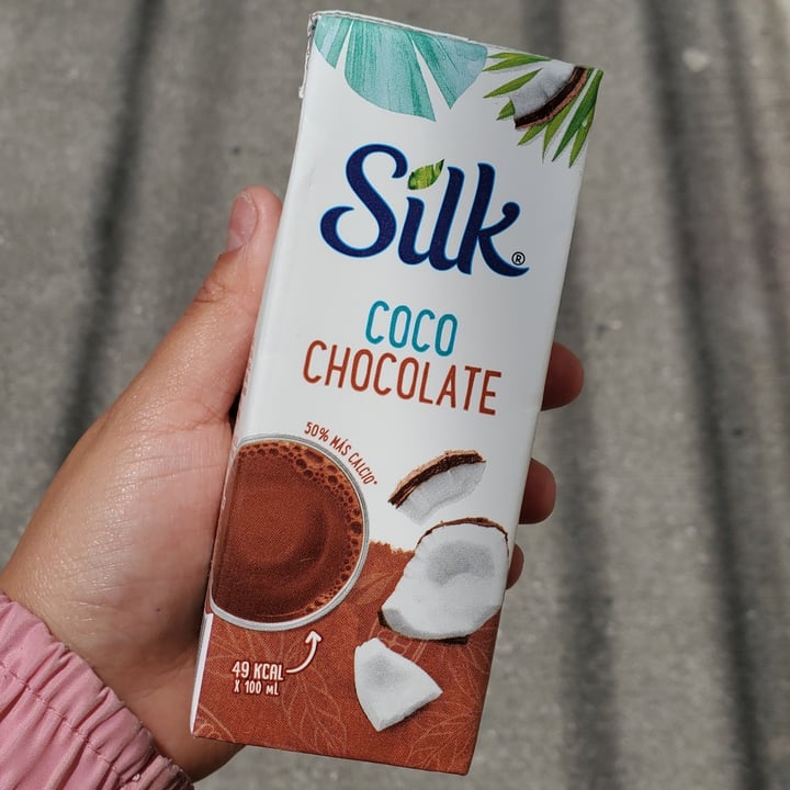 photo of Silk Coco chocolate shared by @viridianarromero on  22 Aug 2022 - review