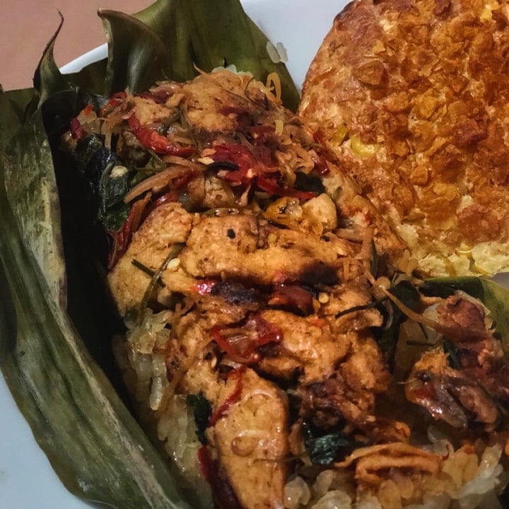 review photo of thyme by Sweet Gains Vegan Mak Combrang shared by @firtualog on 08 Mar 2021 - review