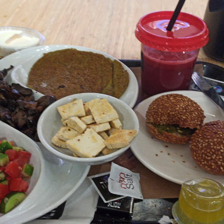 review photo of Aroma Cafe Vegan Breakfast shared by @karinrose87 on 23 Jun 2020 - review