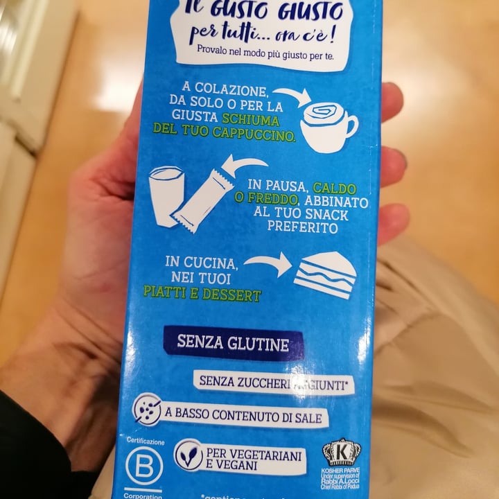 photo of Isolabio Latte gusto giusto shared by @topolinopulcinosissi on  30 Nov 2022 - review