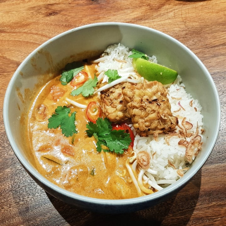 photo of Genius Central Singapore Thai Red Curry shared by @byobottlesg on  17 Jan 2021 - review