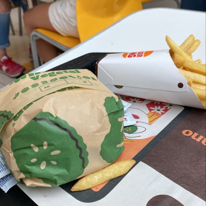 photo of Burger King Whopper Vegetal shared by @teenieoh on  15 Mar 2022 - review