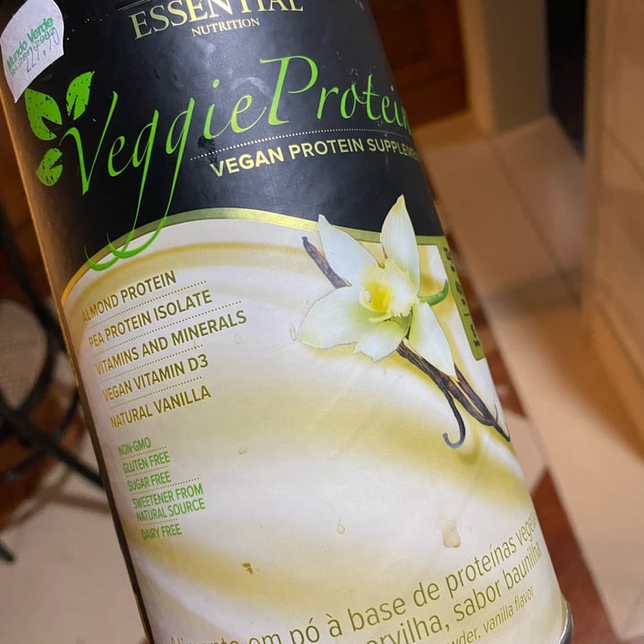 photo of Essential Nutrition Veggie Protein Vanilla shared by @leticiaesperanca on  10 May 2022 - review