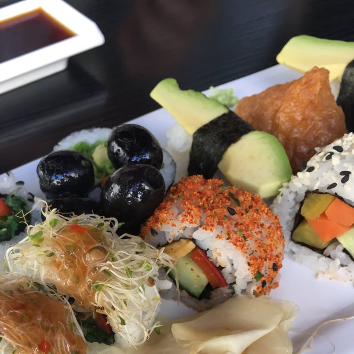 photo of Moshi moshi restaurant Lounas Buffet shared by @vebla on  19 Oct 2020 - review