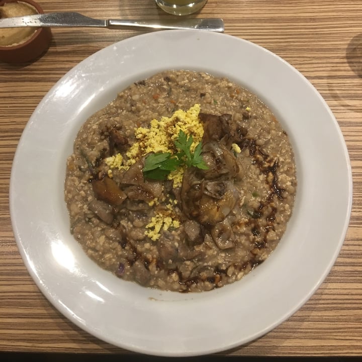 photo of Buenos Aires Verde Risotto de hongos shared by @paulestoyaqui on  09 Apr 2021 - review