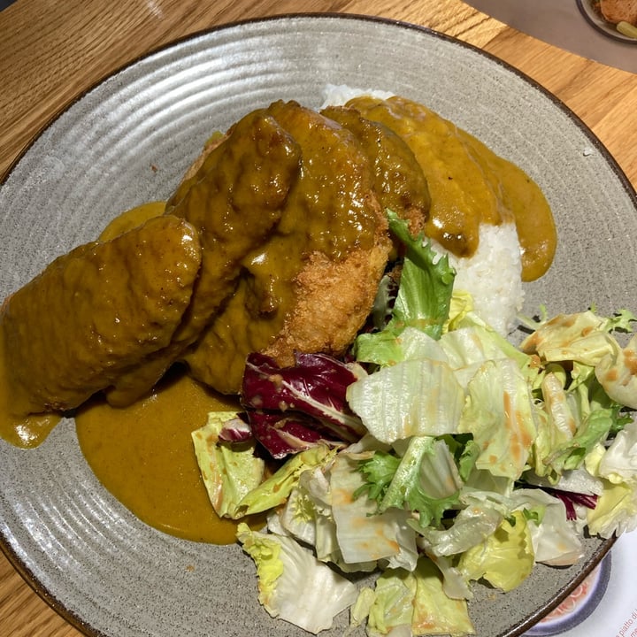 photo of Wagamama yasai katsu curry shared by @sottolapellepodcast on  27 Nov 2021 - review