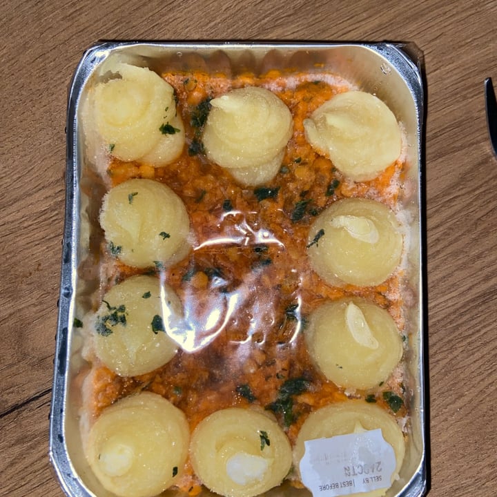 photo of Gourmade Plant Based Vegan Cottage Pie shared by @tazzl16 on  20 Jul 2022 - review