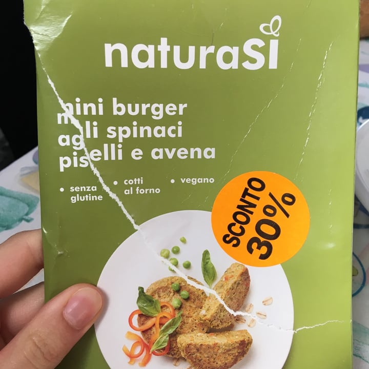 photo of Natura Sì mini burger spinaci, piselli e avena shared by @giuliaz on  04 Oct 2022 - review