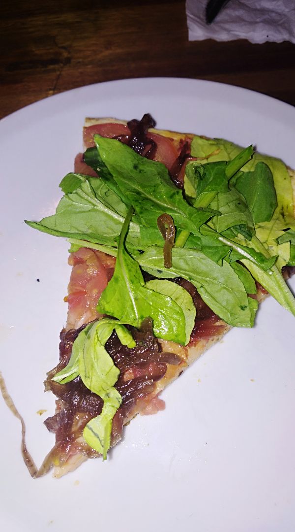 review photo of Barstow Bar Pizza Vegana shared by @griasylum on 01 Mar 2020 - review