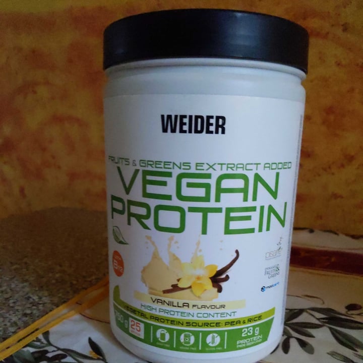 review photo of Weider Vegan Protein (Vanilla) shared by @davideh8 on 19 Nov 2022 - review