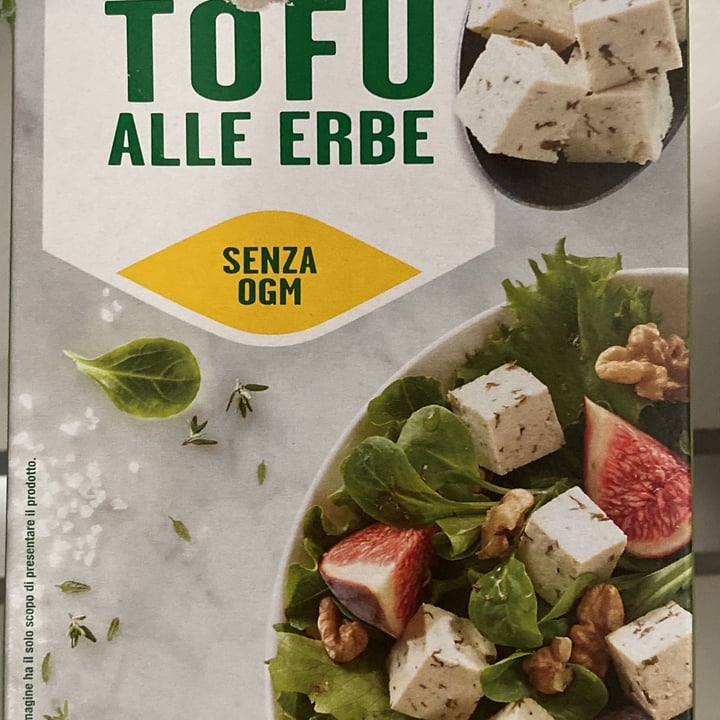 photo of Sojasun Tofu alla erbe shared by @itsmecamilla17 on  10 Mar 2022 - review