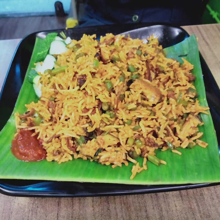 photo of Gokul Vegetarian Nasi Koreng Kampong shared by @veganspicegirl on  23 Nov 2020 - review