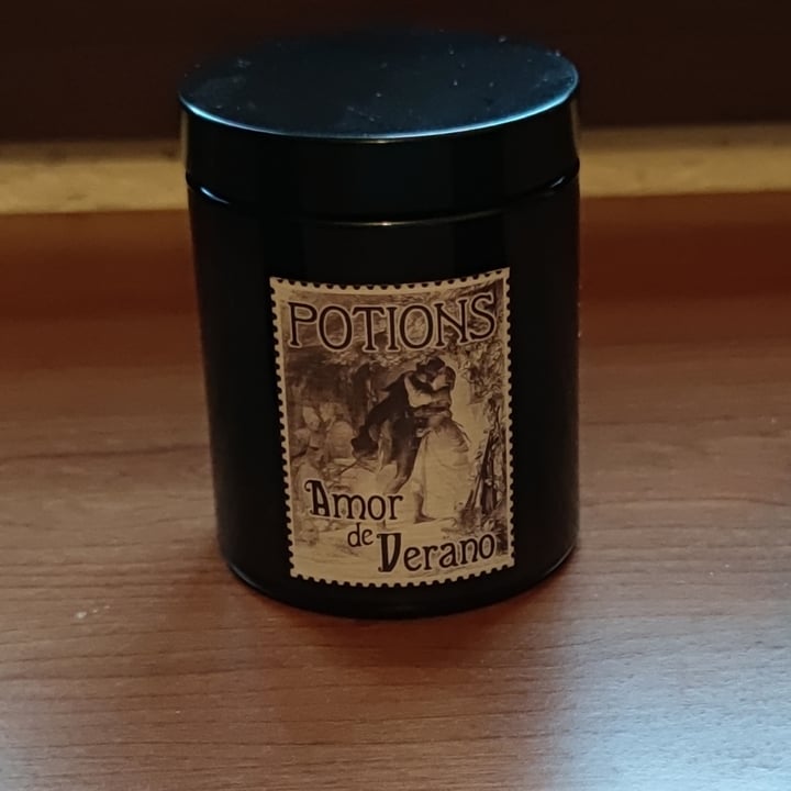 photo of Potions BCN Amor De Verano shared by @milevegan on  08 Mar 2021 - review