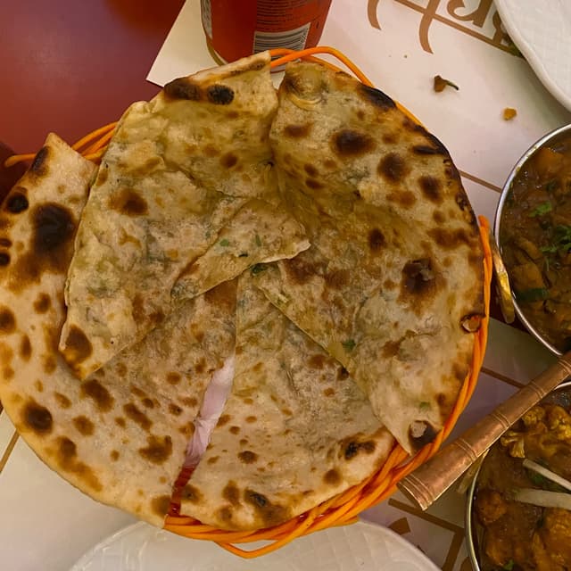 Photo of the dish “aloo naan”