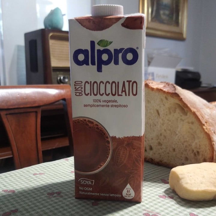 photo of Alpro Gusto Cioccolato shared by @arineko on  22 Aug 2022 - review