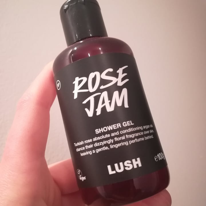 photo of LUSH Fresh Handmade Cosmetics Rose Jam Shower Gel shared by @anxietea on  29 Oct 2020 - review