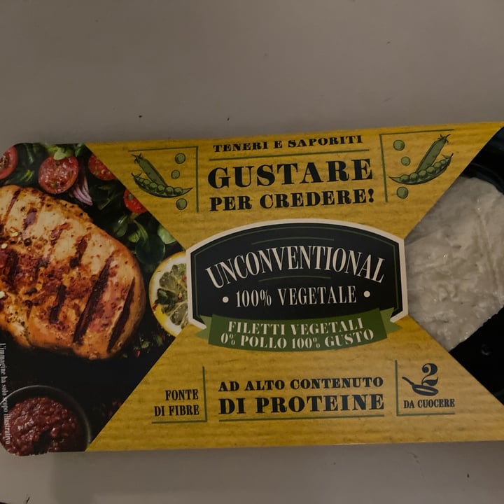photo of Unconventional Filetti Vegetali 0% Pollo 100% Gusto - Plant Based Fillet shared by @chiaratoso on  25 Jan 2022 - review