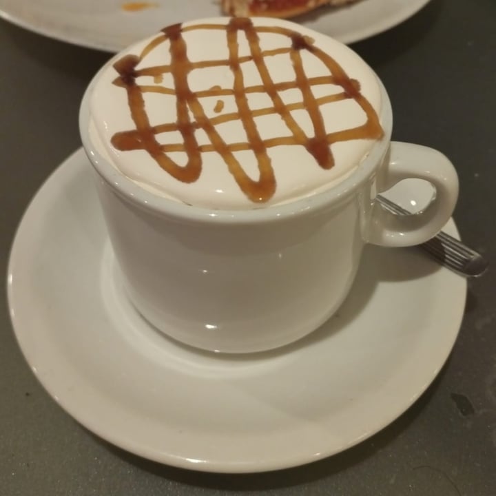 review photo of Loving Hut Café Moka shared by @lupedelaborde on 30 Jun 2022 - review