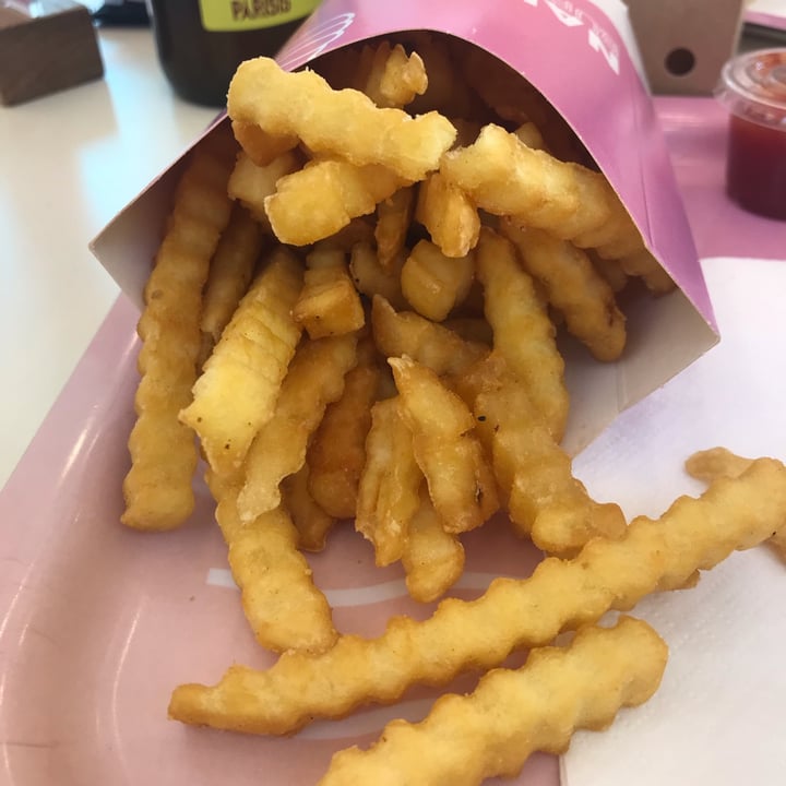 photo of Naked Burger - Vegan & Tasty Fries shared by @lallus8 on  07 Jun 2022 - review