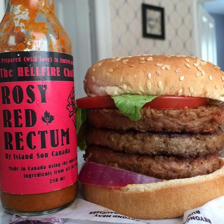 photo of A&W Canada Beyond Meat Burger shared by @jamiejack on  16 Jun 2021 - review