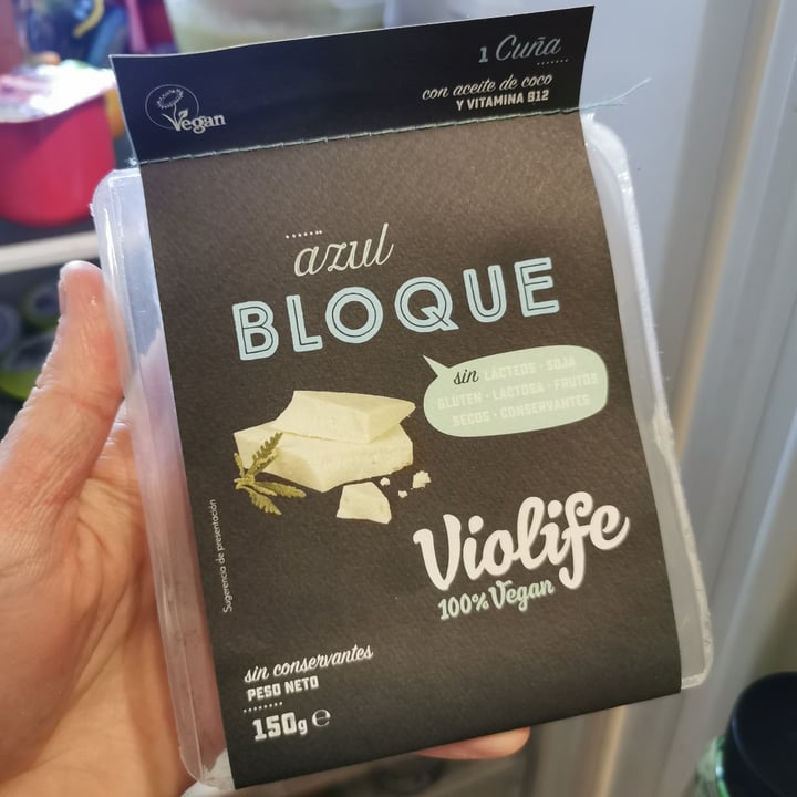 photo of Violife Bloque Queso Azul shared by @vegafri on  30 Mar 2021 - review