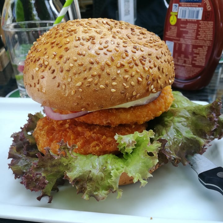 photo of grill.BAR Amstetten vegan crispy chicken burger shared by @golination on  24 Jul 2021 - review