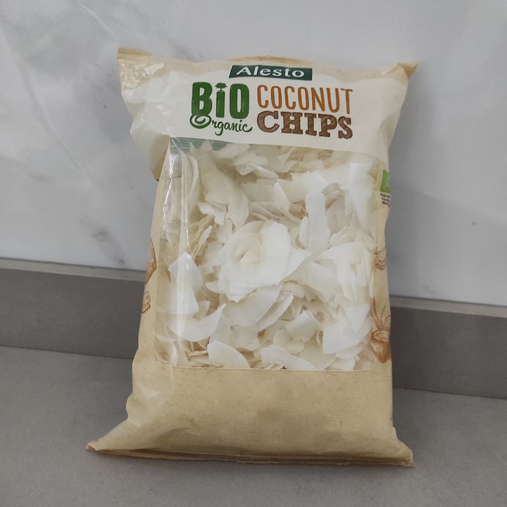 photo of Alesto Coconut Chips shared by @carlitoscarlos on  25 Apr 2022 - review